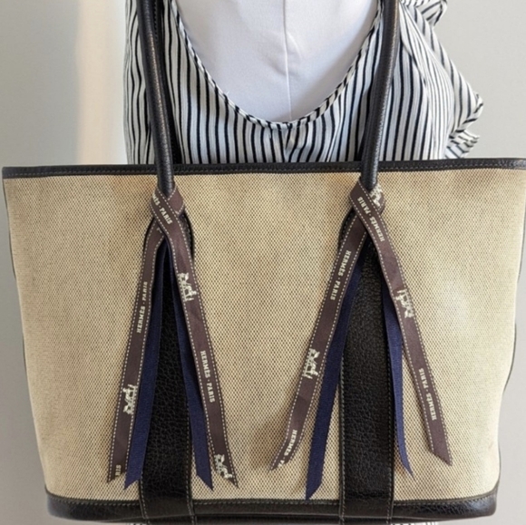 ā¤ļøSALEā¤ļøHermes Zipper Tote - Picture 3 of 13